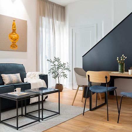 Magno Apartments Pureza Seville Luaran gambar