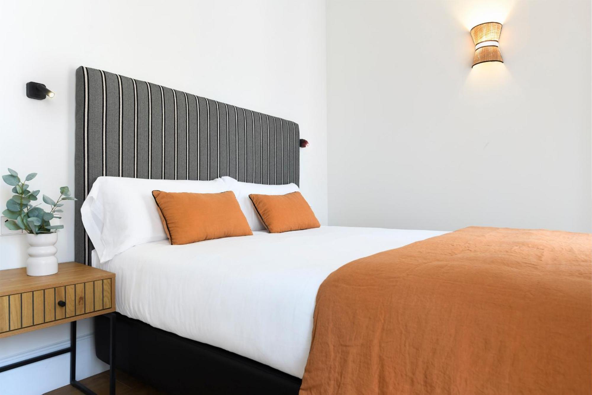 Magno Apartments Pureza Seville Luaran gambar