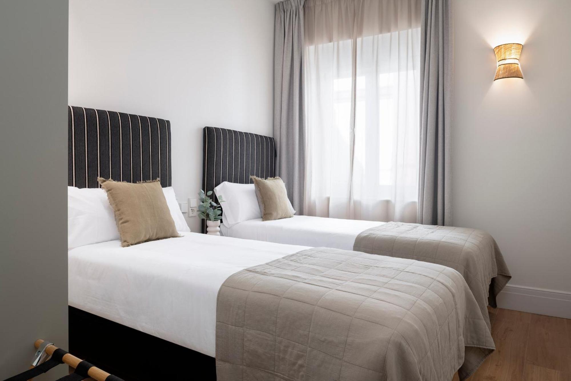 Magno Apartments Pureza Seville Luaran gambar